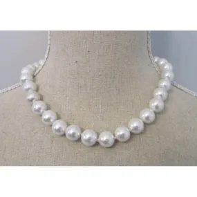 12mm Round Pearl Necklace with Magnet Ball Clasp (NEC2304)