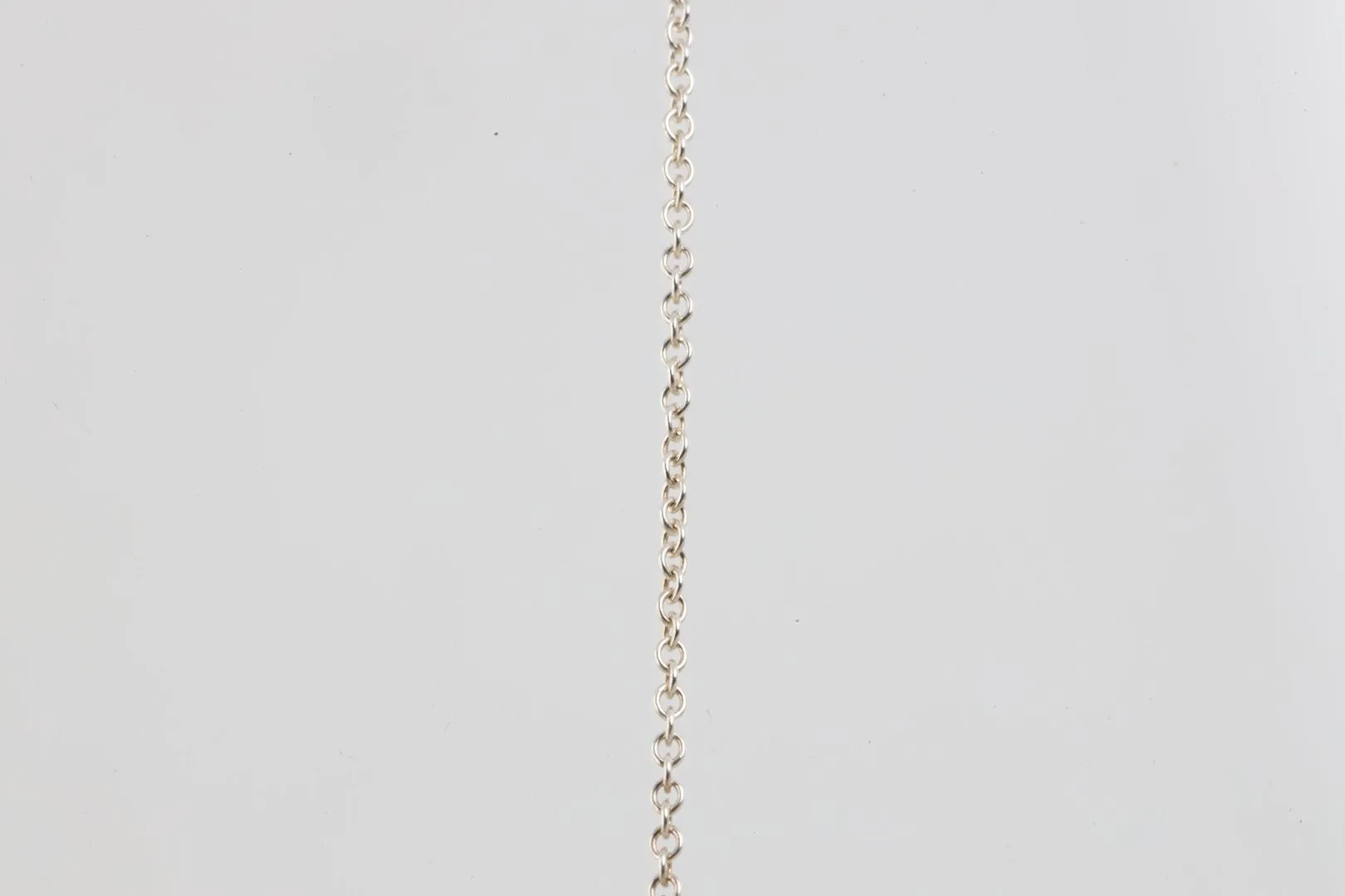 18.5" Tiffany & Co. 925 Silver T Smile Necklace (2.72.g.)