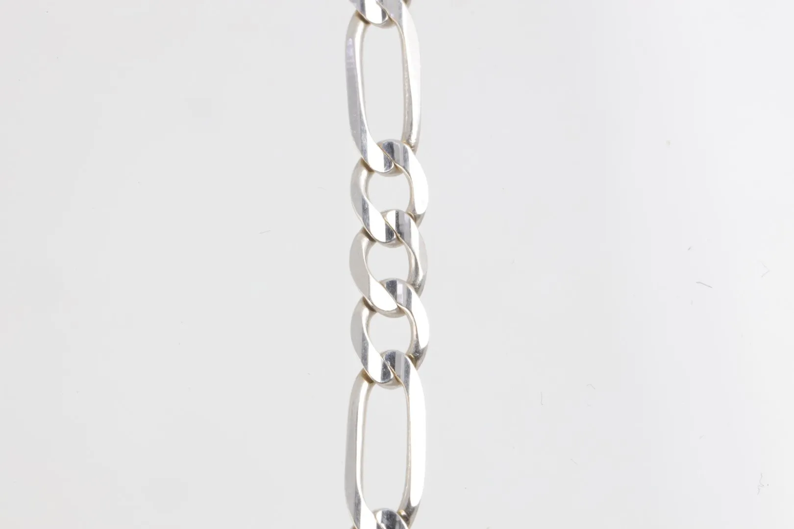 20.5" 10k White Gold Figaro Chain Necklace (10.24g.)