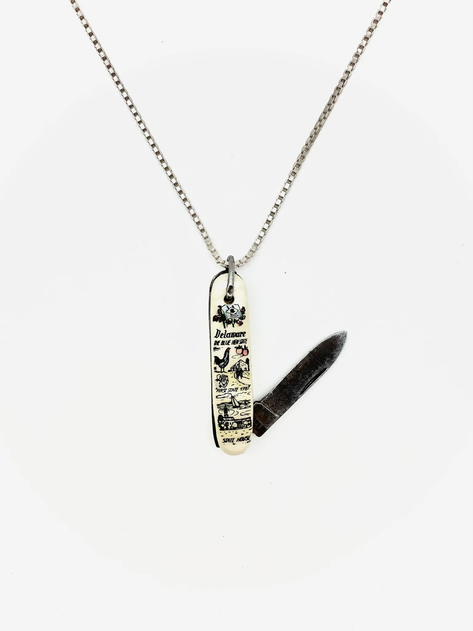 Delaware Knife Necklace