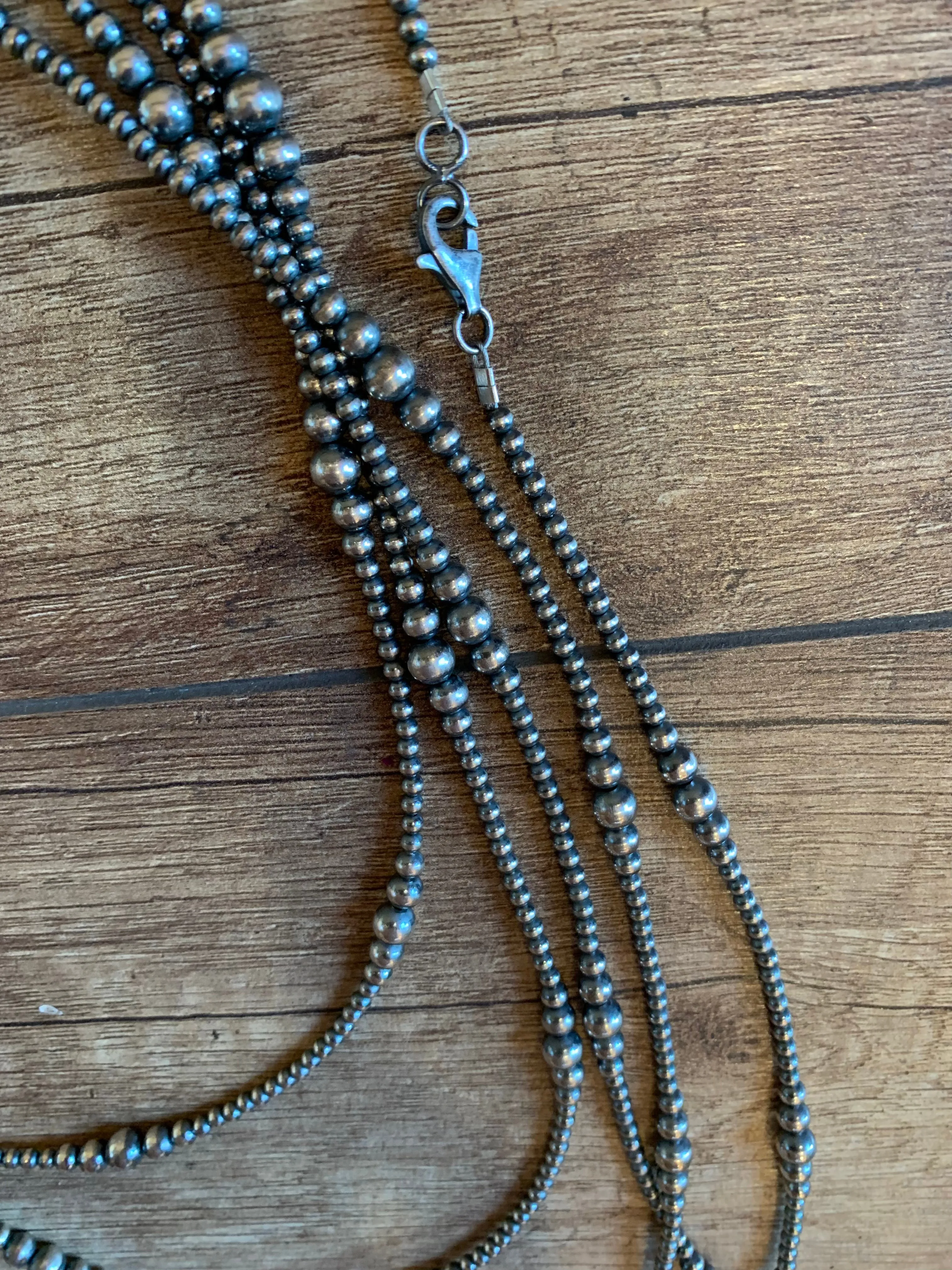 Graduated Navajo Pearl necklace