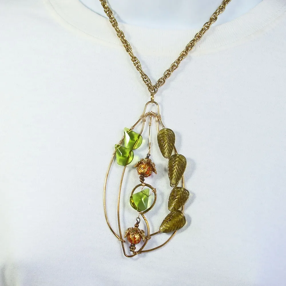 Nais, Wire Leaf Design, Beaded Jewelry, Pendant, Necklace