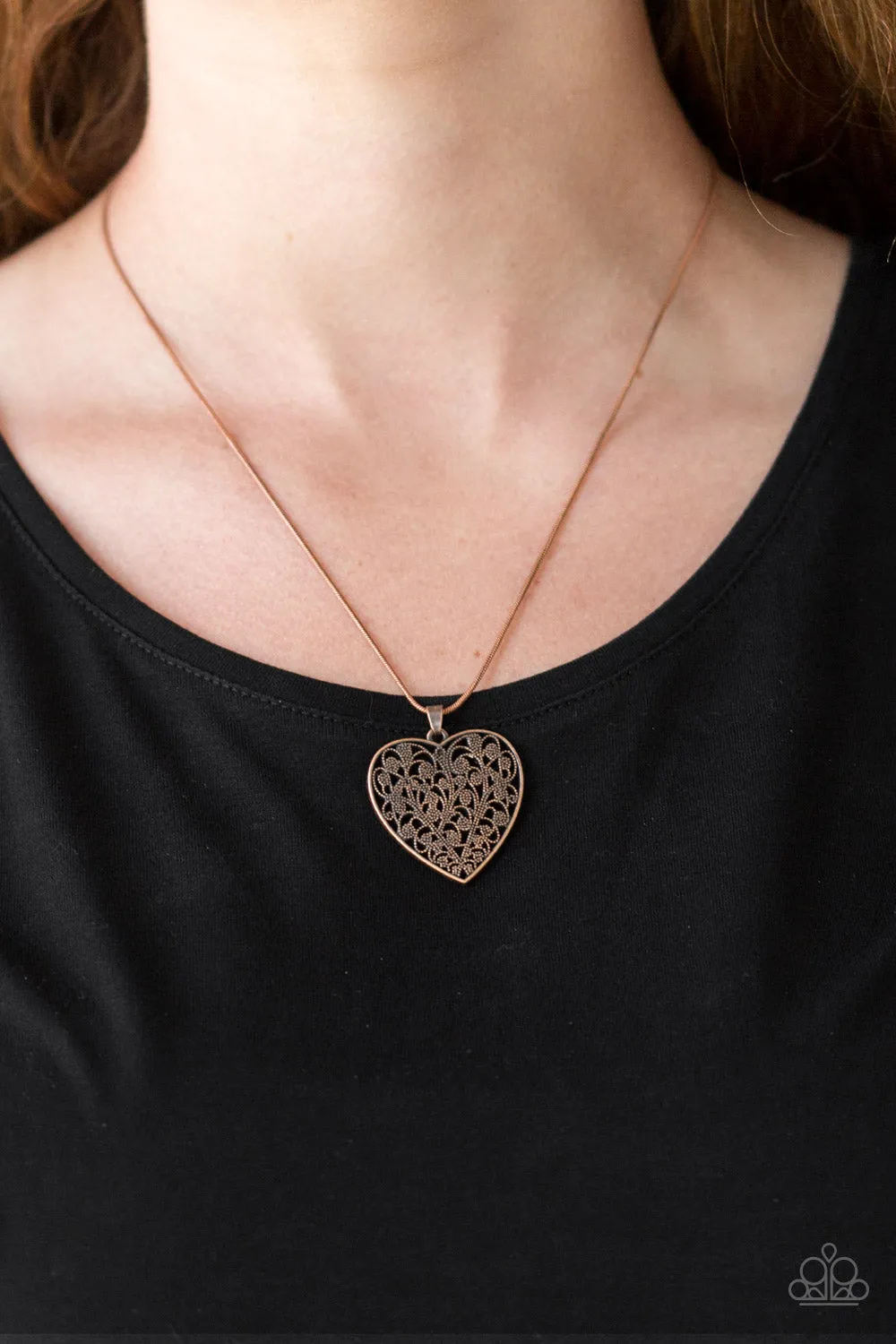 Paparazzi Look Into Your Heart Copper Necklace Set