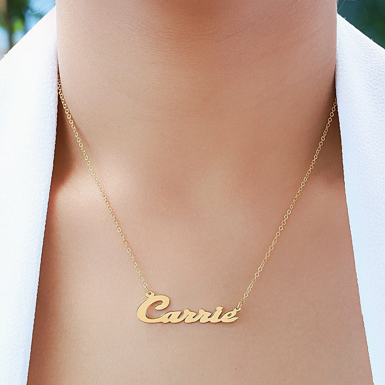 Personalized Script Nameplate Necklace Carrie