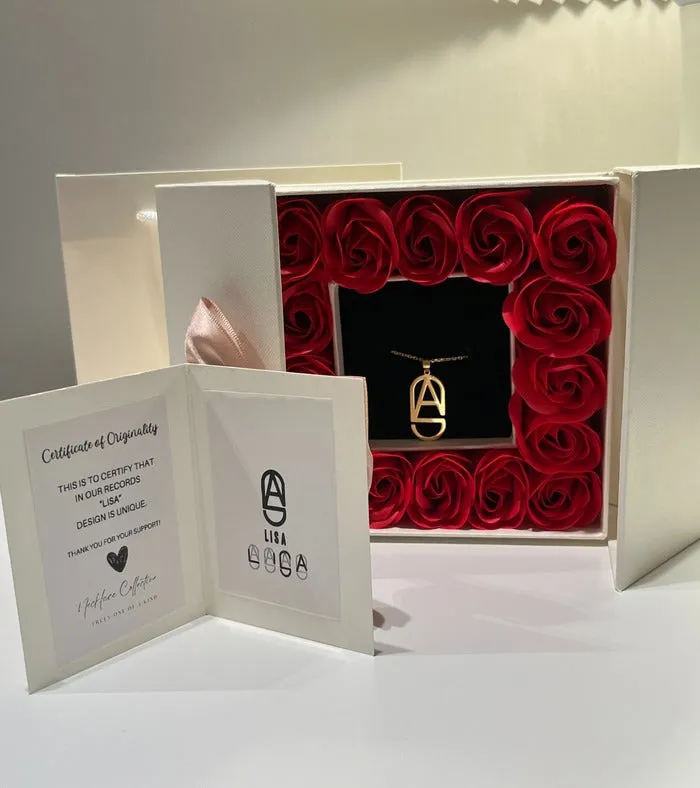 Rose Gift Box With Custom Necklace