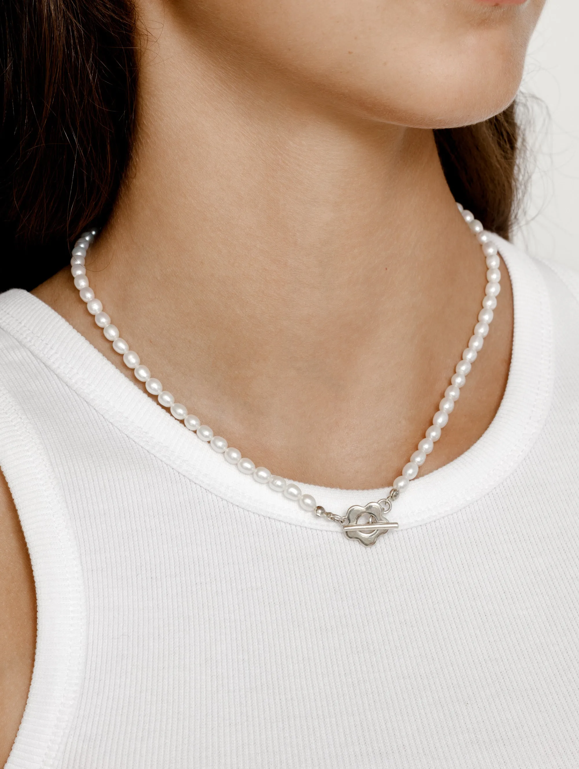 Sofia Pearl Necklace in Sterling Silver