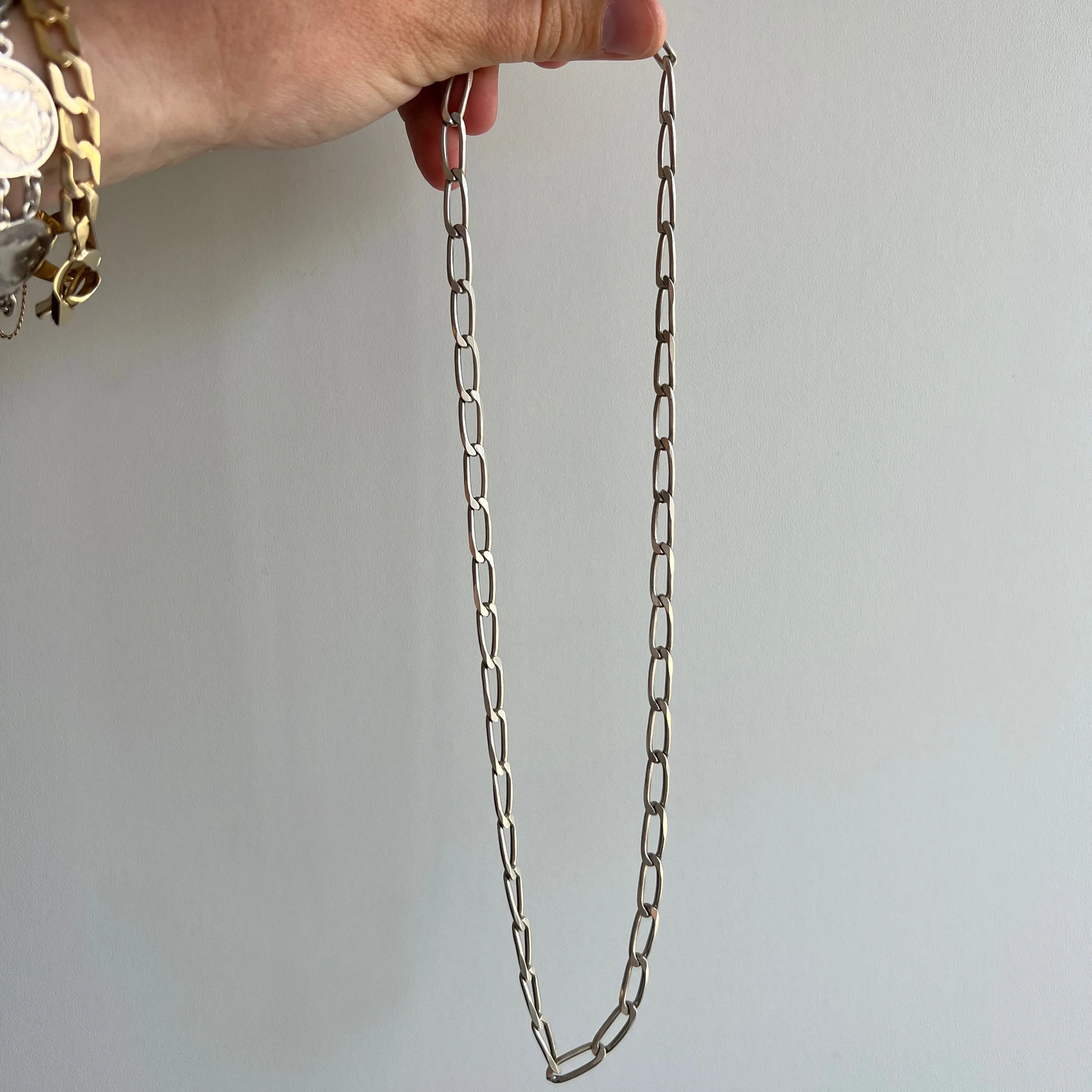 V I N T A G E // paperclip links // sterling silver flat paperclip chain / just over 19.75 long / 20g