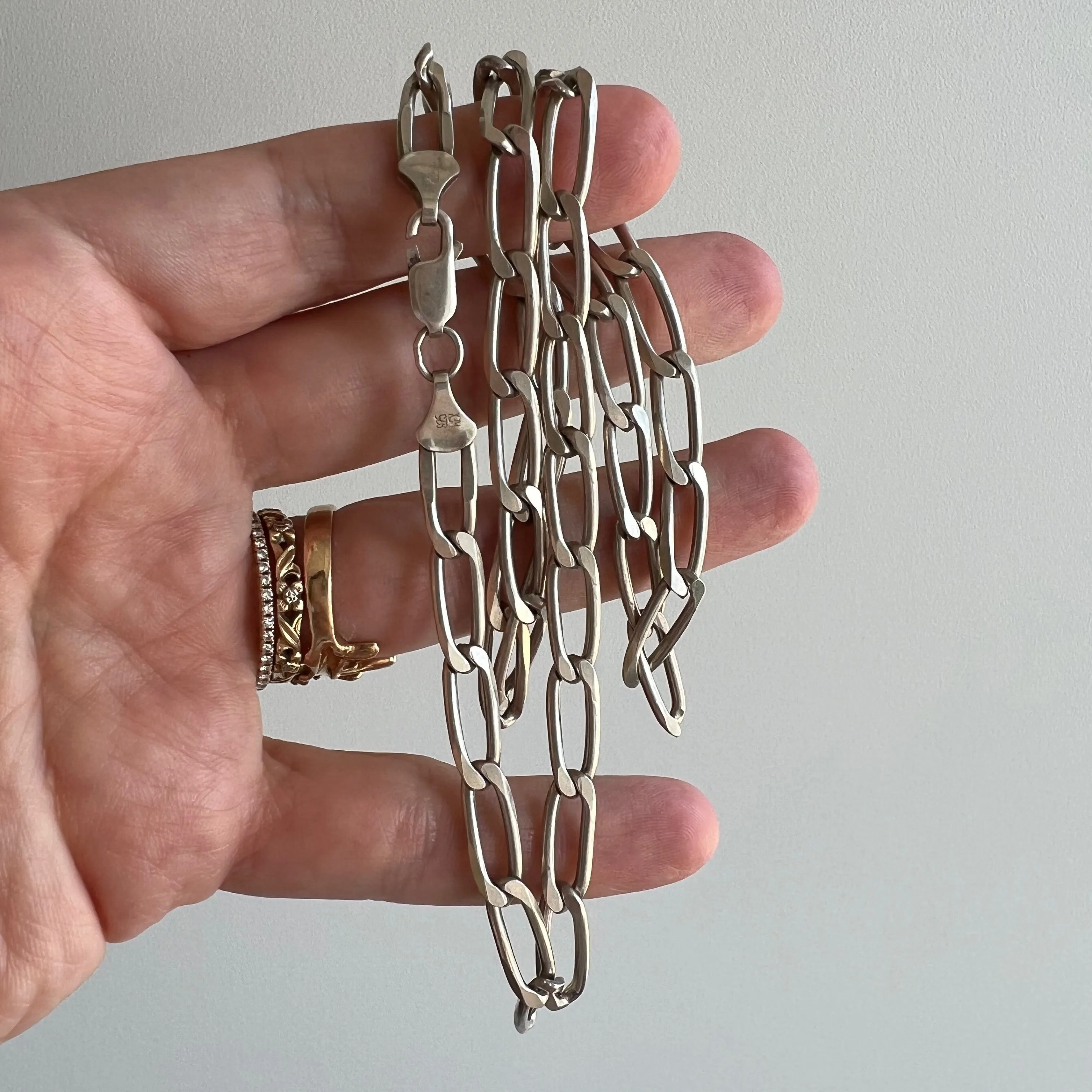 V I N T A G E // paperclip links // sterling silver flat paperclip chain / just over 19.75 long / 20g