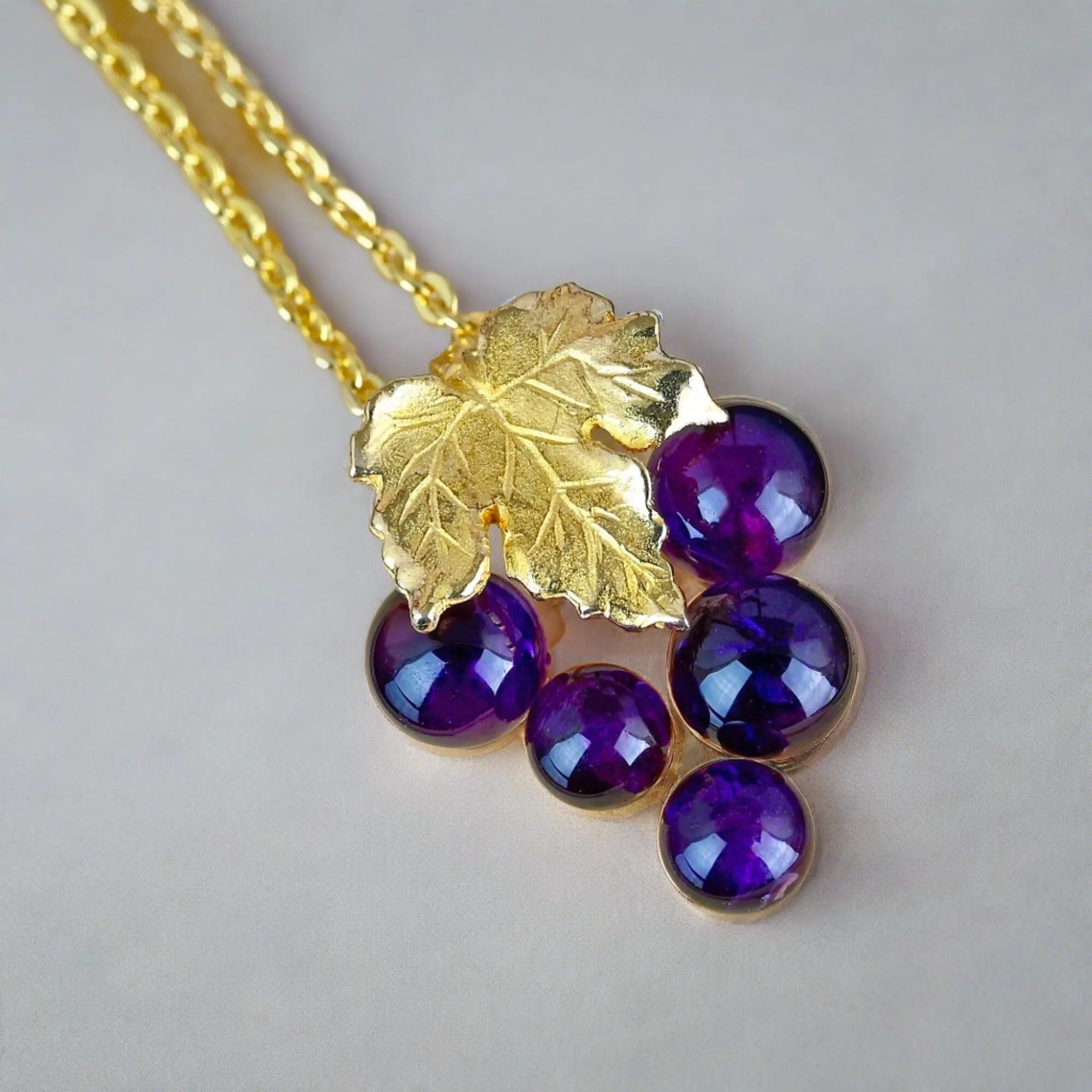 Vintage 14K Gold Grape Cluster Amethyst Pendant